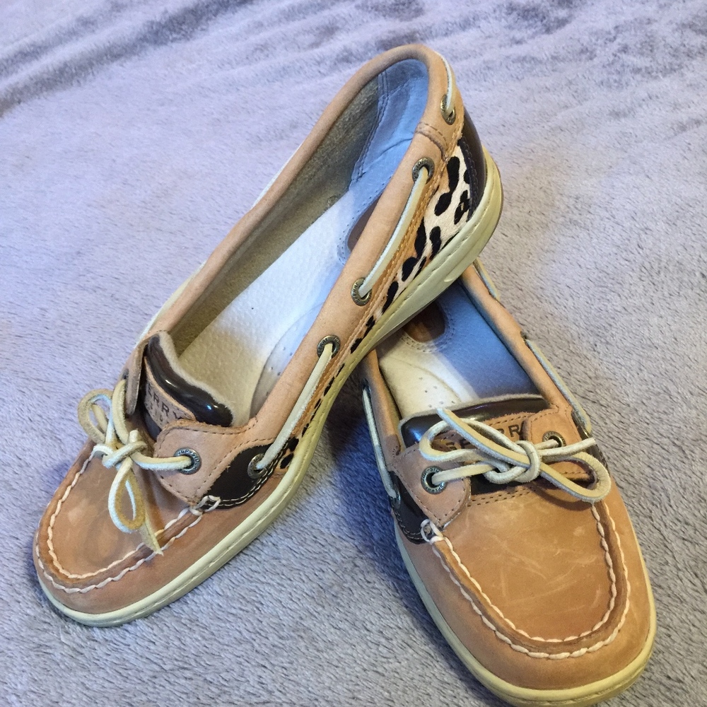 Sperrys!!!!